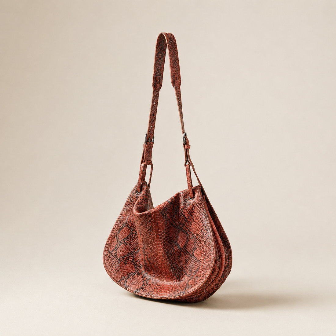 LeatherLikee Hobo Bag｜Russet Croc™ LeatherLikee textured leather bag