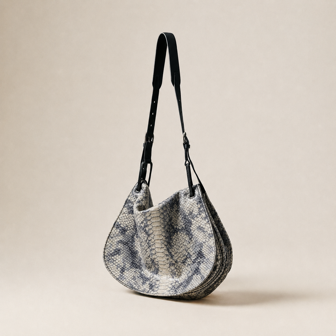 Hobo Bag｜Monochrome Python™ LeatherLikee material-first bag