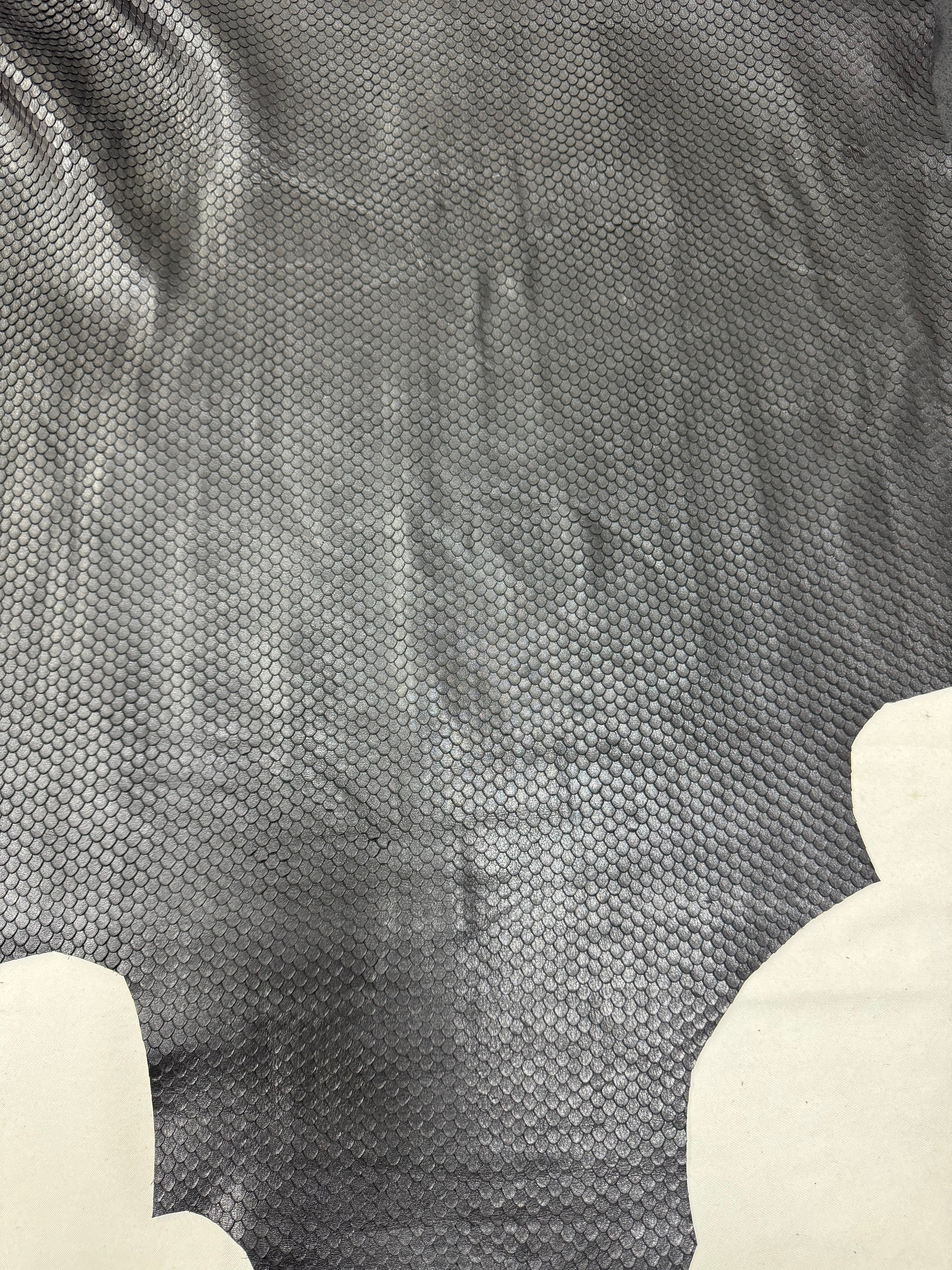 AS-01 Abyss Scale Detail 3 leather texture image