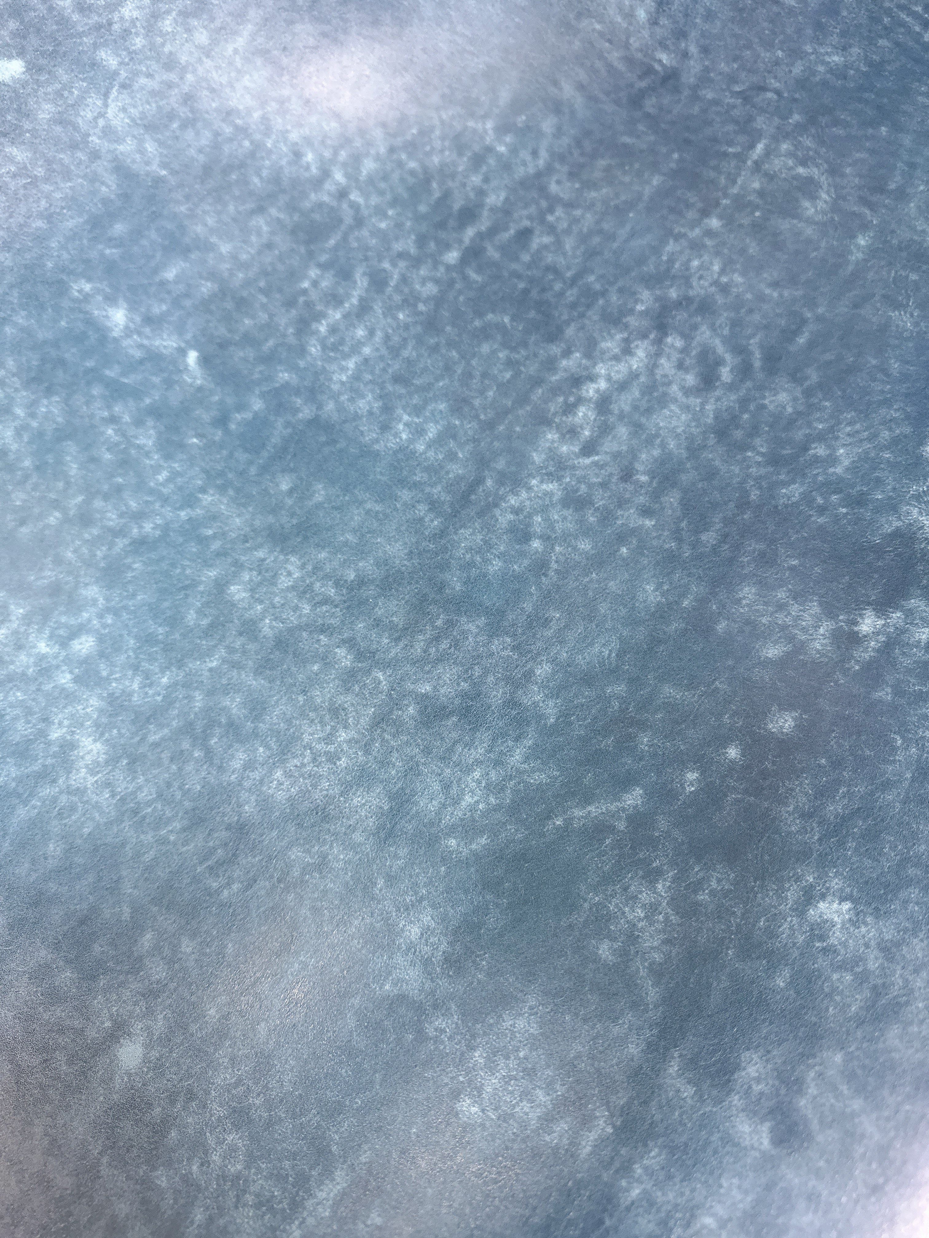 RS-01 Resin Snow™ Detail 3 leather texture image