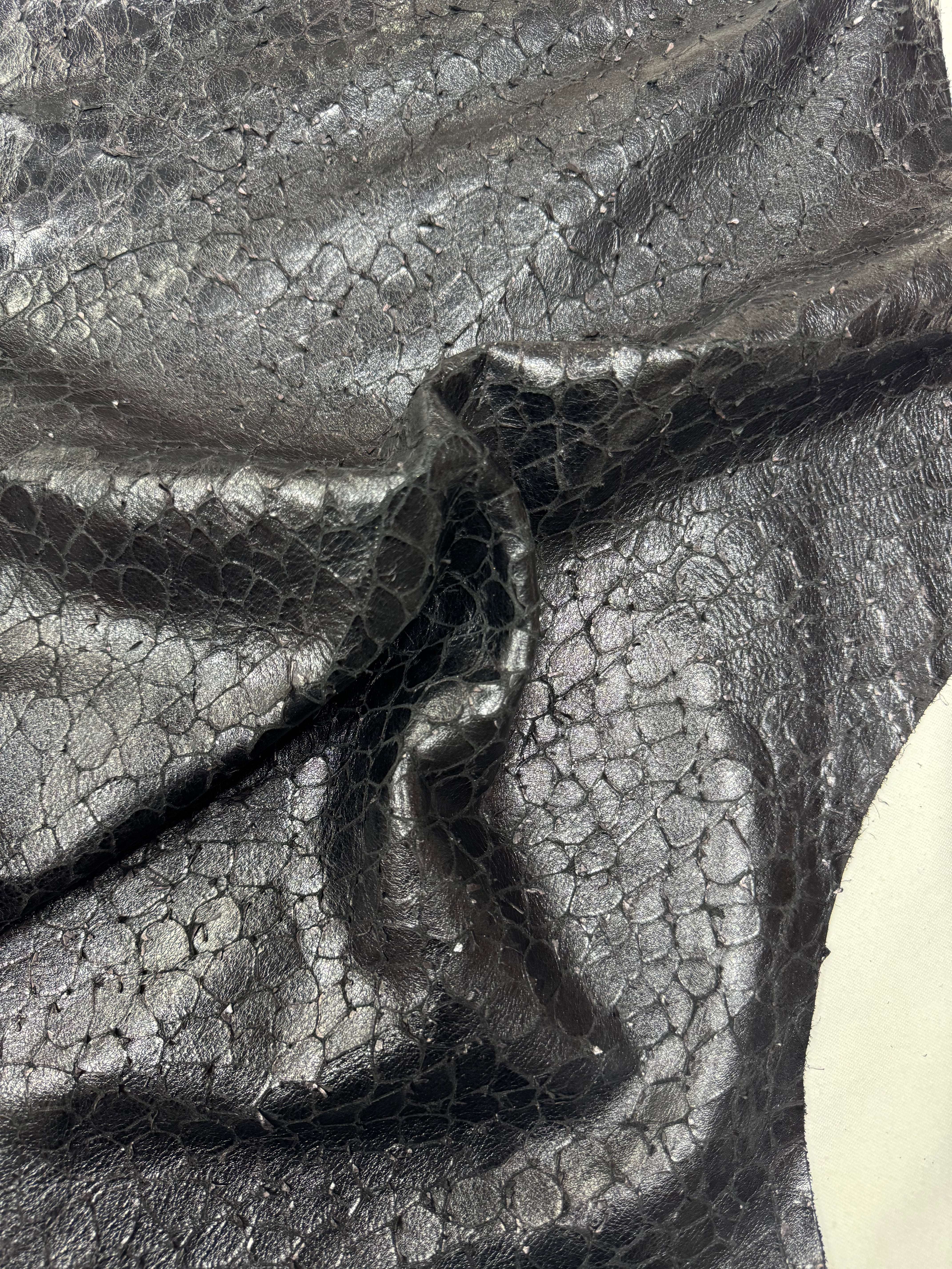 SS-01 Shard Scale Detail 1 leather texture image